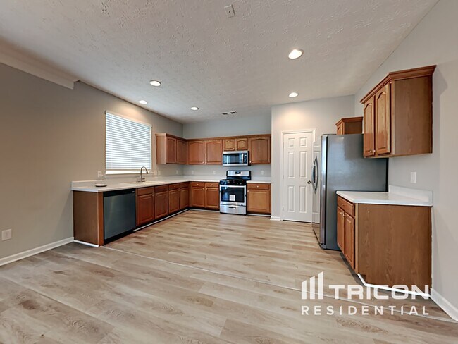 Building Photo - 107 Silver Bow Ln