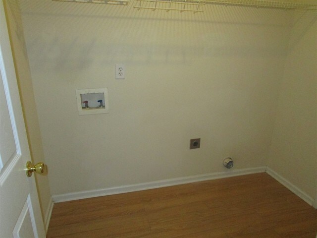 Building Photo - 1632 Mission Park Dr