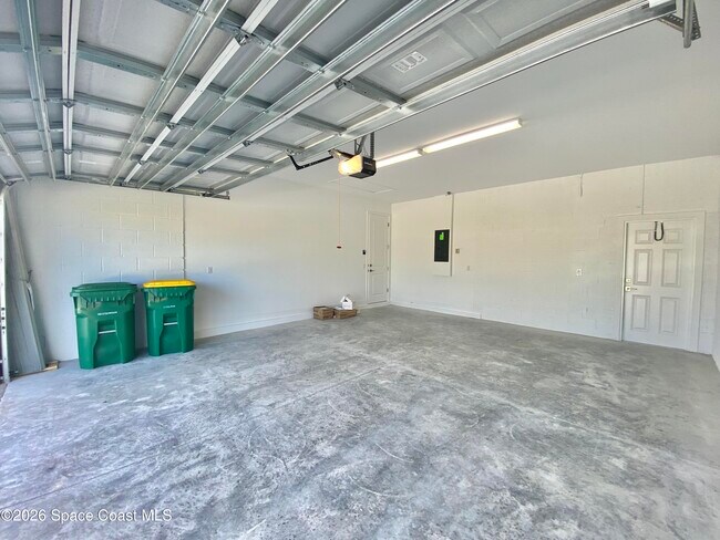Building Photo - 3155 Blazing Star Dr