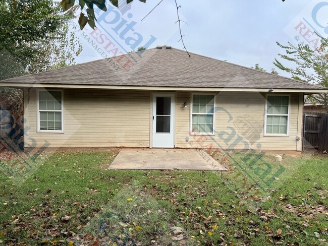 Building Photo - Home Sweet Home- Move In Special!!!!