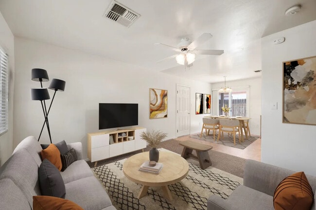 Building Photo - Tyner Ranch Townhomes