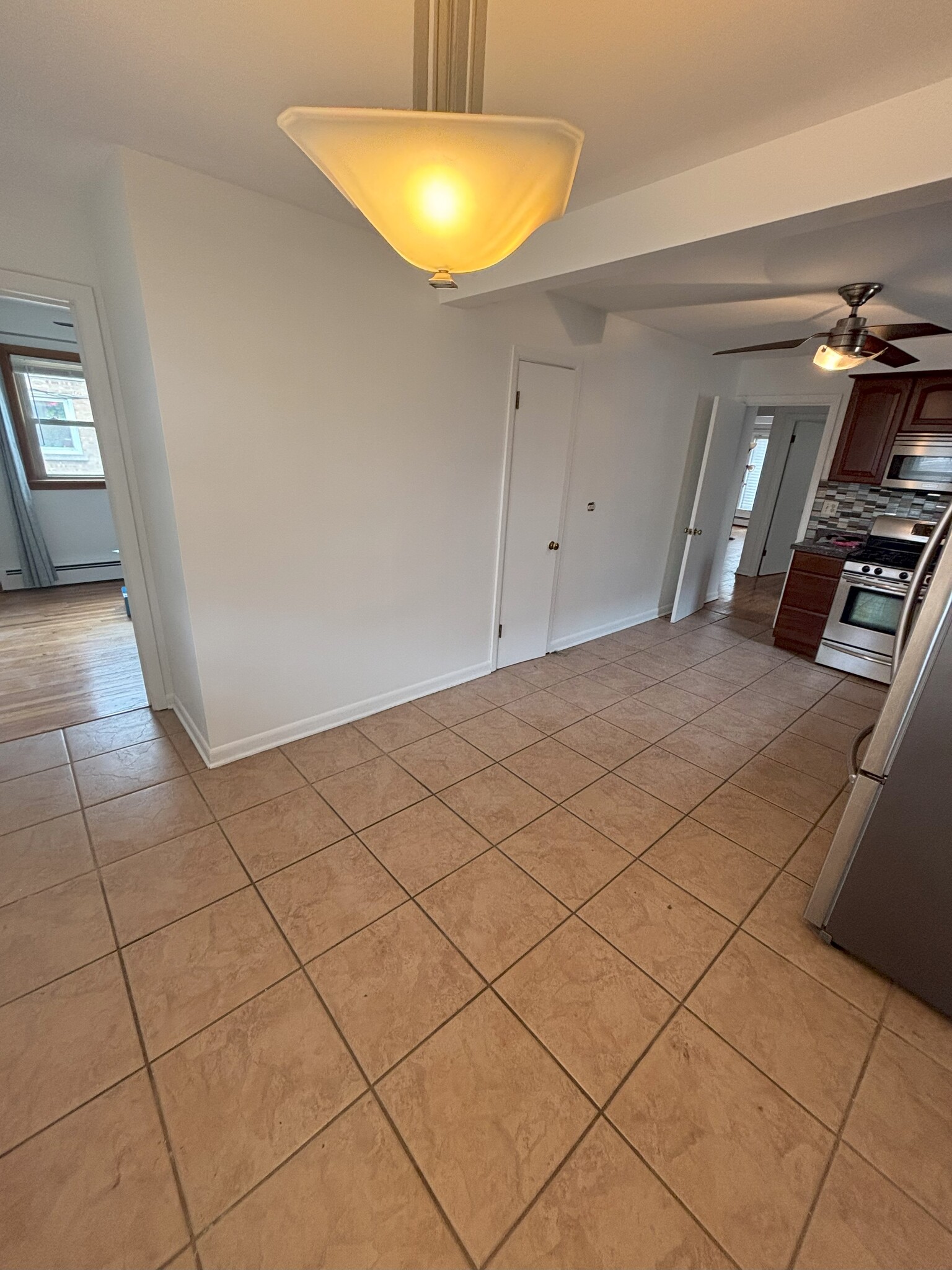 Kitchen B - 1125 Bohland Ave