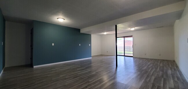 Building Photo - 3137 33rd Ave SW