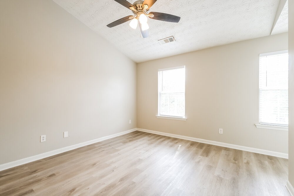 Building Photo - 134 Silver Fox Trail