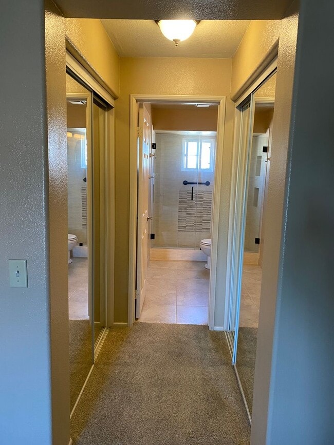 Building Photo - Charming Townhome in the Heart of Rancho Santa Margarita!