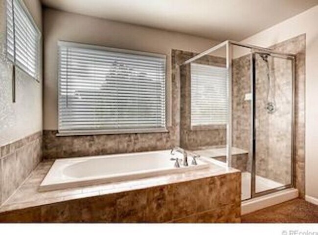 Building Photo - 8411 Briar Trace Dr