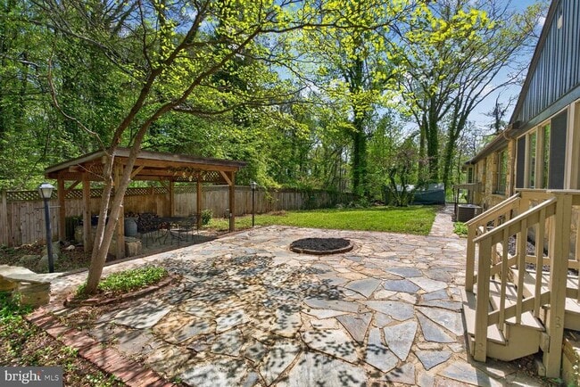 Building Photo - 5109 Blue Ridge Ave