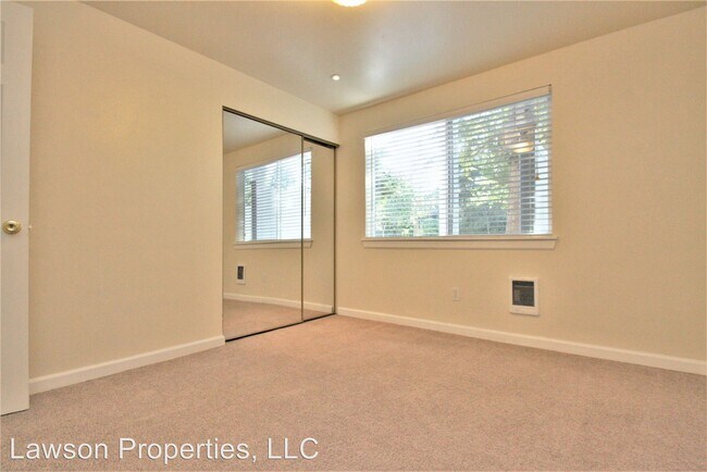 Building Photo - 501 N J St