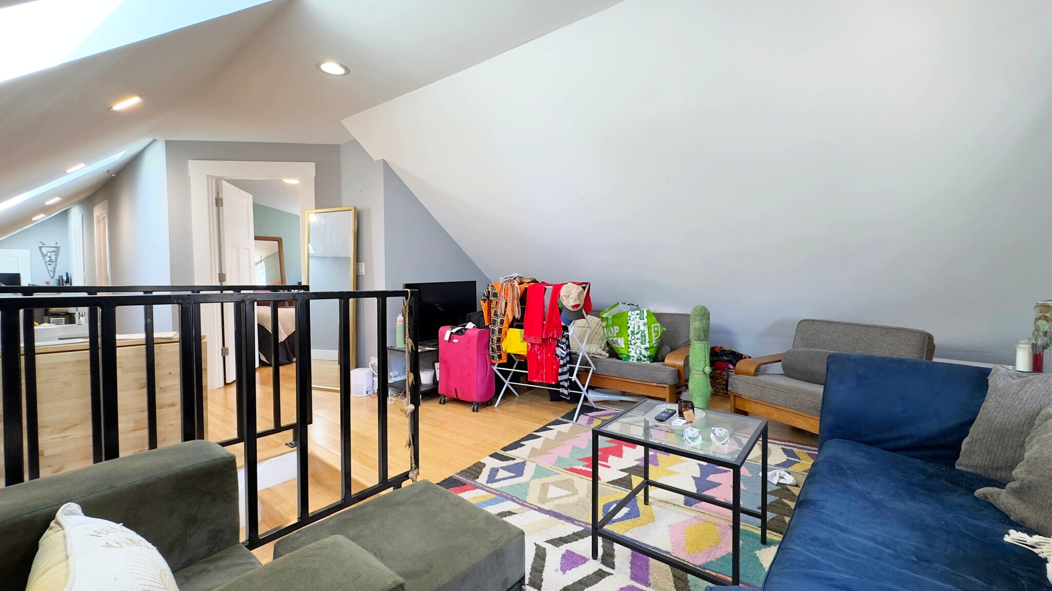 Building Photo - 1735 N Fairfield Ave