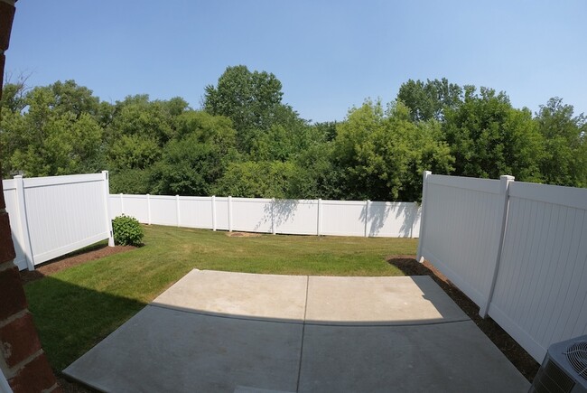 Building Photo - 10750 Clock Tower Dr