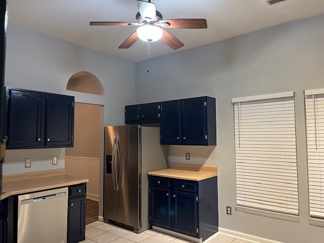3 Bedroom 2 Bath House for Rent in Quail Hollow in Mt Pleasant. Lots of Upgrades. 3 Miles to IOP - 2084 Presidio Dr
