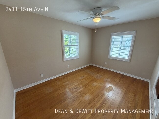 Building Photo - 2411 15th Ave N