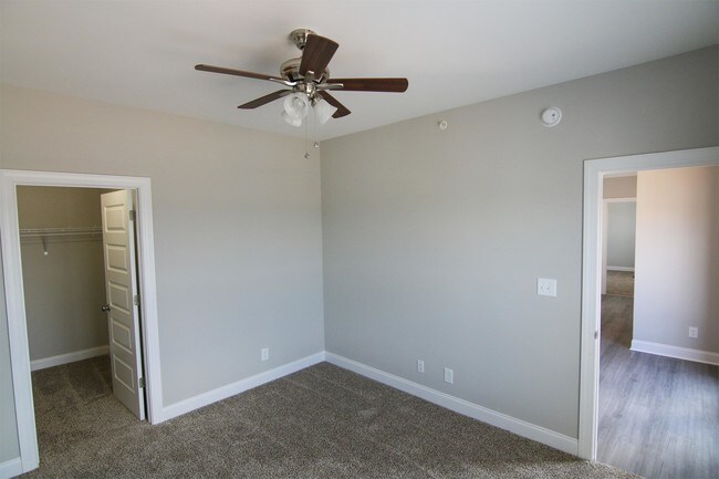 Building Photo - 105 Cornerstone St