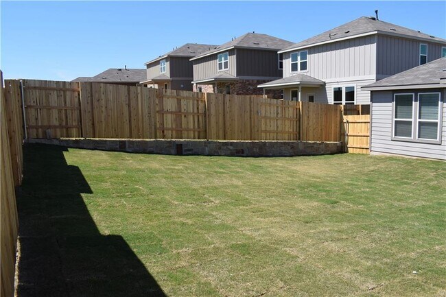 Building Photo - 951 Pepperbark Loop