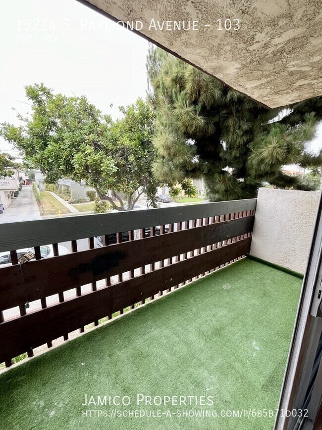 Building Photo - 15214 S Raymond Ave