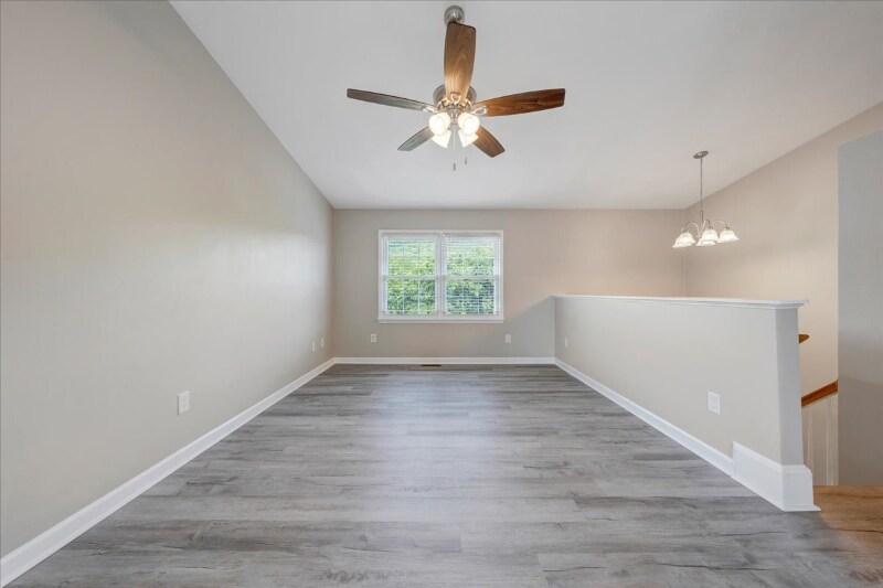 Building Photo - 165 N Rome Dr