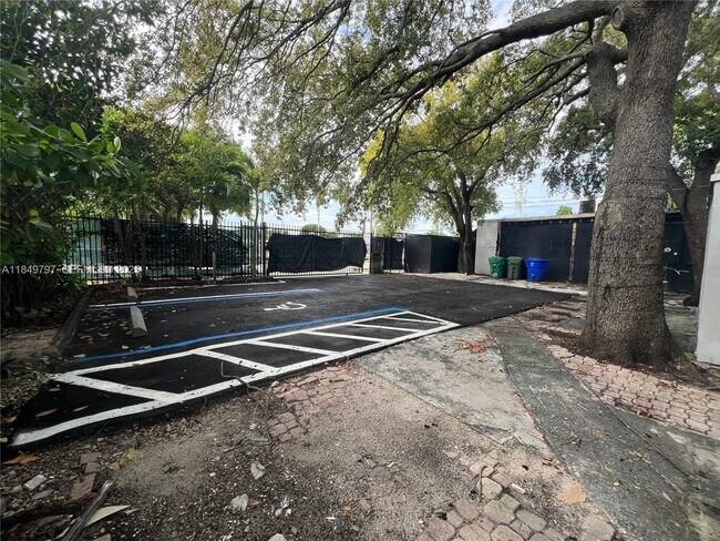 Building Photo - 181 NW 44th St