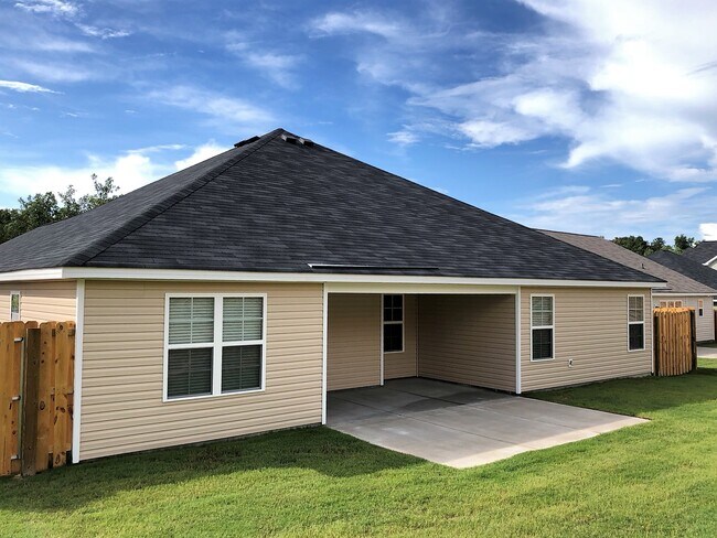 Building Photo - 3016 Ashley Lp