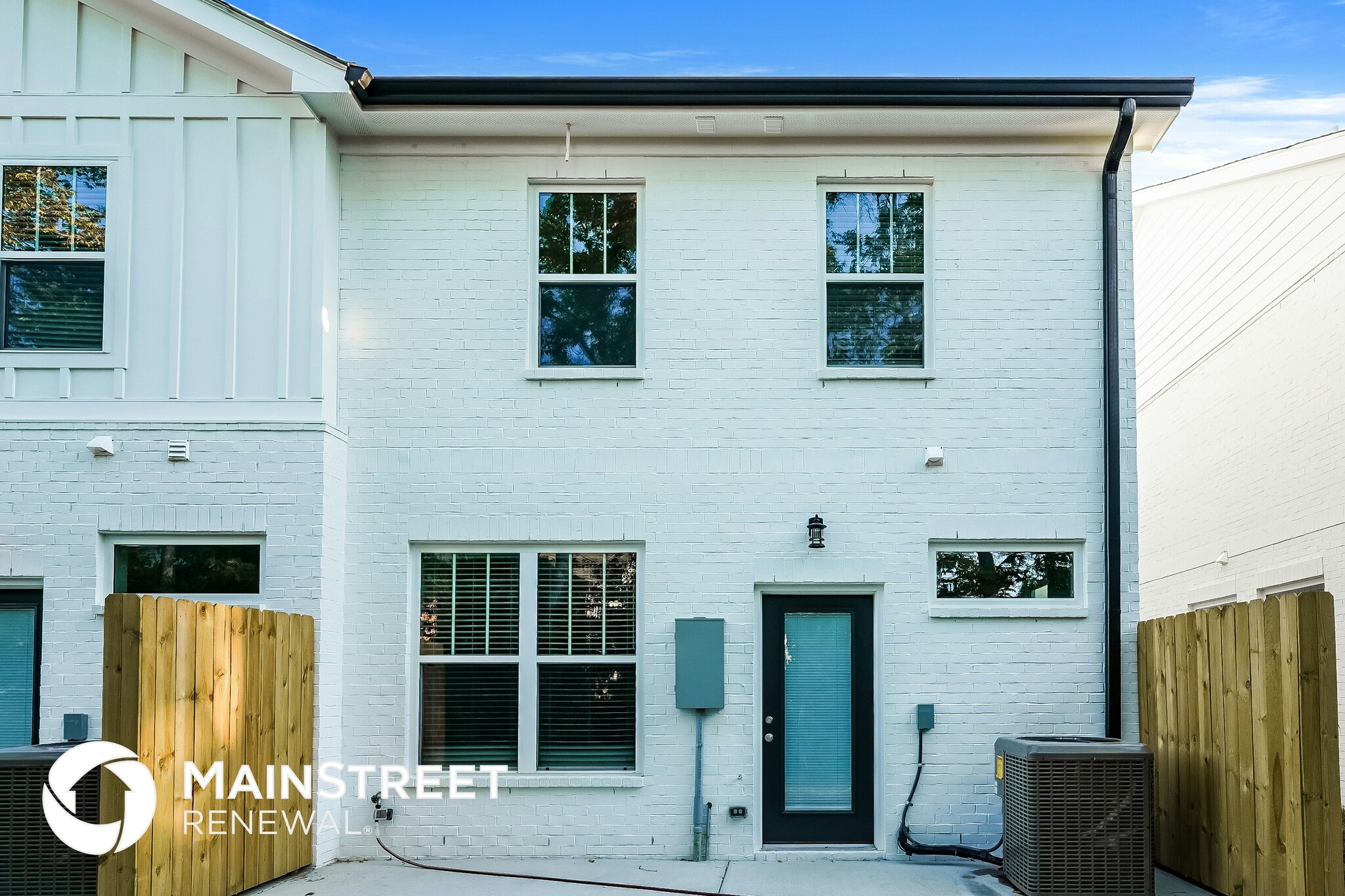 Building Photo - 158 Noble Pk Cir