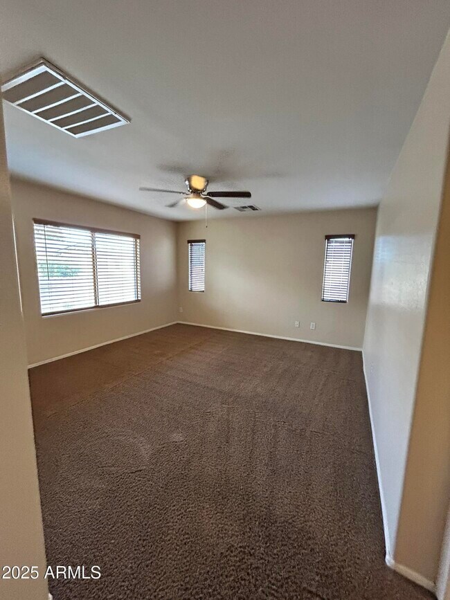 Building Photo - 2794 S Anderson Ln