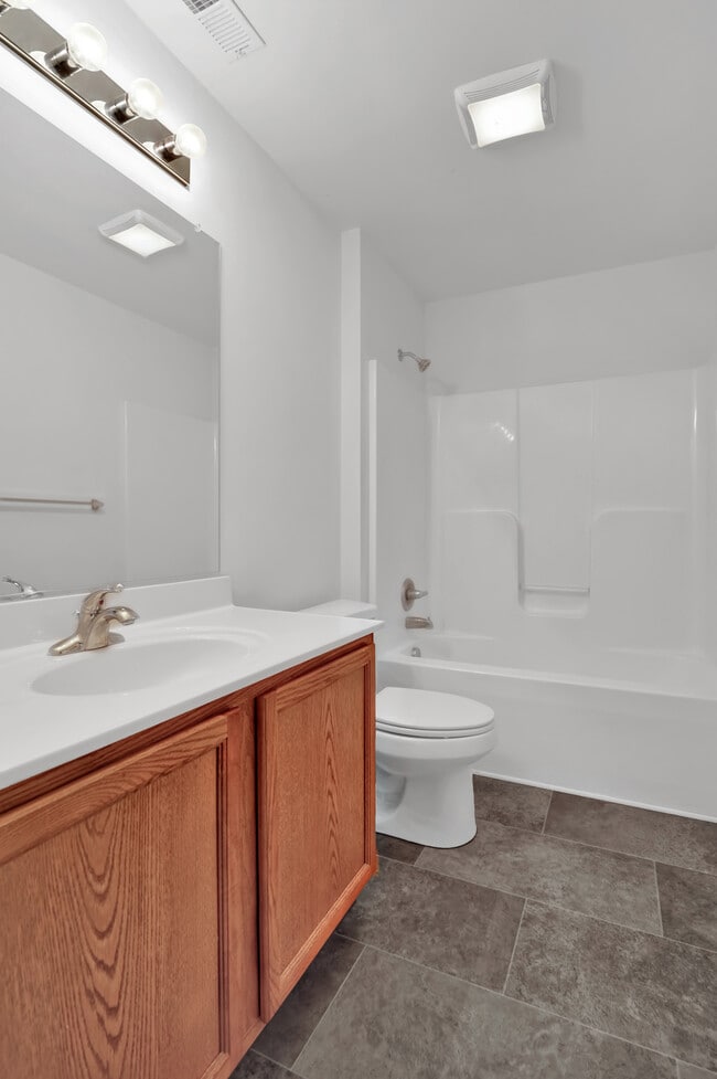 Building Photo - 131 Lady Bug Dr