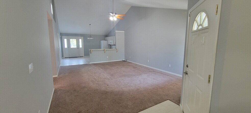 Living room - 10371 Player St