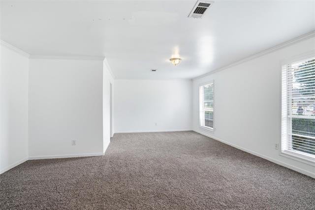 Building Photo - 6200 Trail Lake Dr