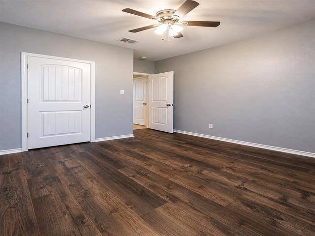 Building Photo - 1229 Walnut Cliff Ct