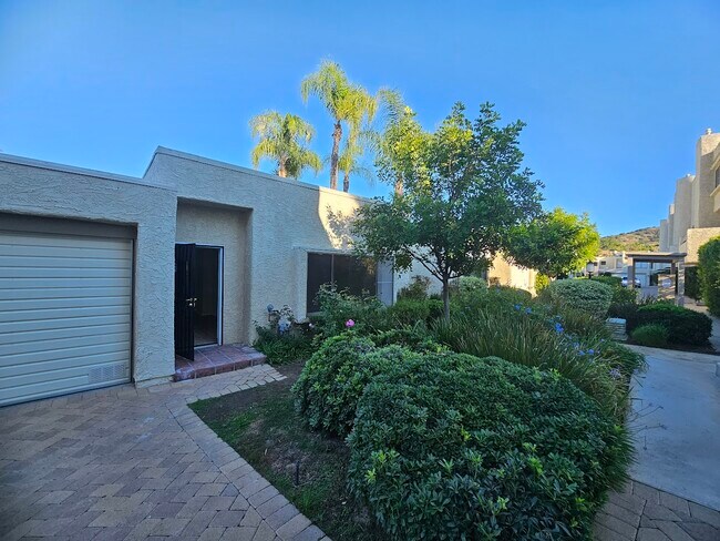 Front of unit - 4241 Freedom Dr