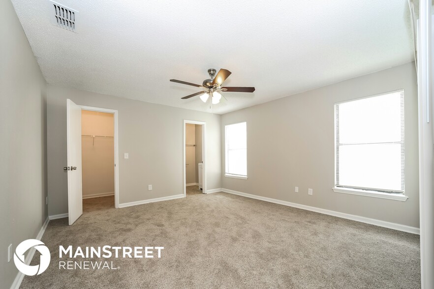 Building Photo - 11783 Mallard Ln