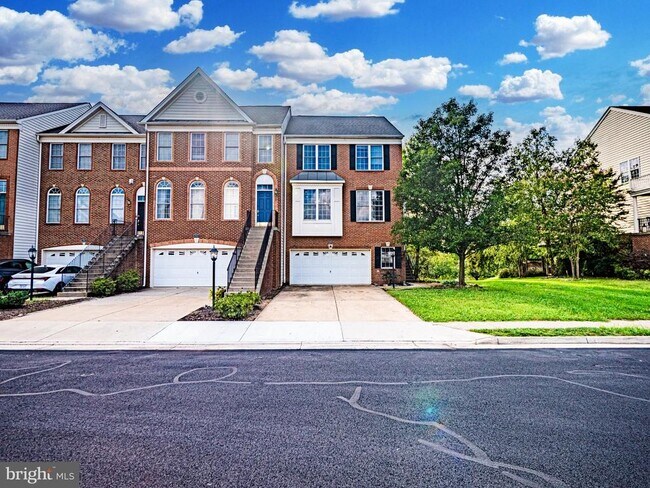 Building Photo - 22619 Upperville Heights Square
