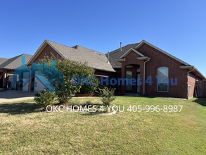 Building Photo - Be Home For the Holidays! - Save $500 off the first full months rent!