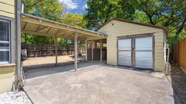 Building Photo - 8906 Santa Clara Dr
