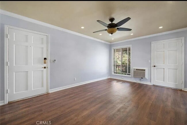 Building Photo - "Chic 1-Bed Apartment in Orange, CA with H...