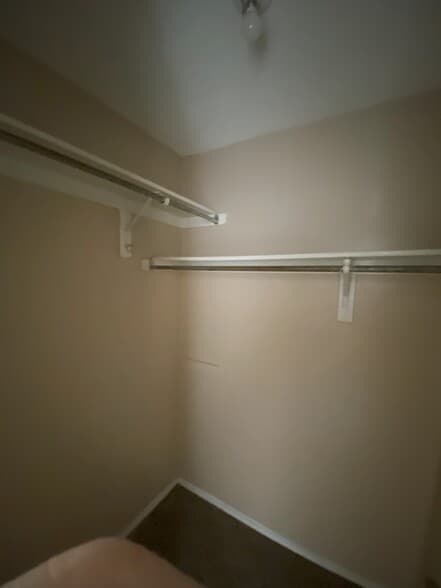 Walk in closet 1 - 10619 Starcrest Dr