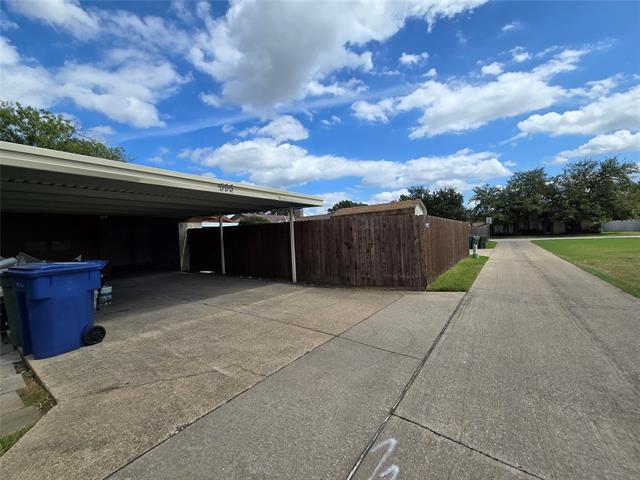 Building Photo - 553 Doral Pl