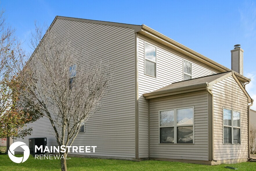 Building Photo - 11705 Rossmore Dr