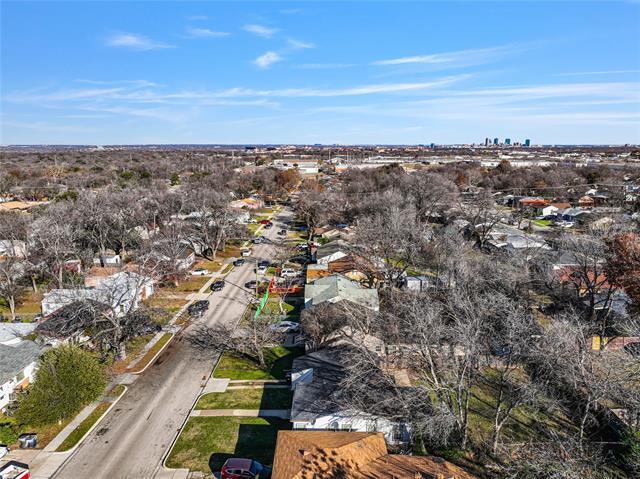 Building Photo - 4601 Harwen Terrace