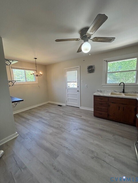 Building Photo - 9721 Drexel Ln