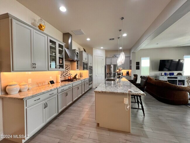 Building Photo - 13289 N Rainbow Cactus Ct