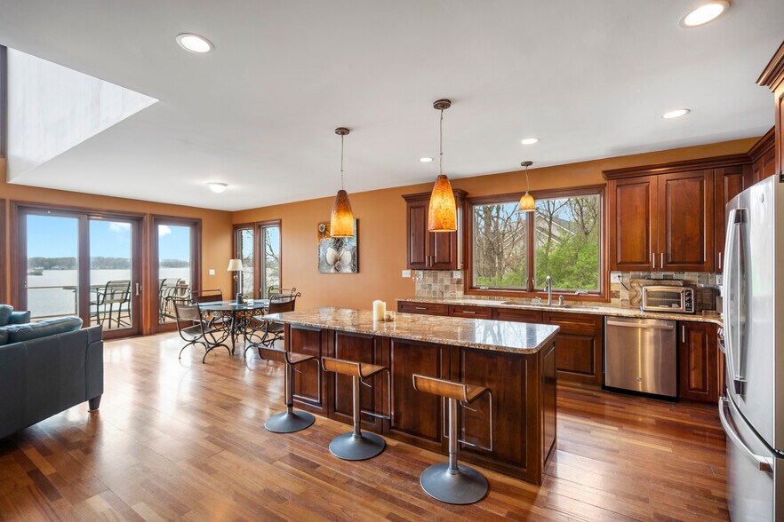 Building Photo - 11589 Ember