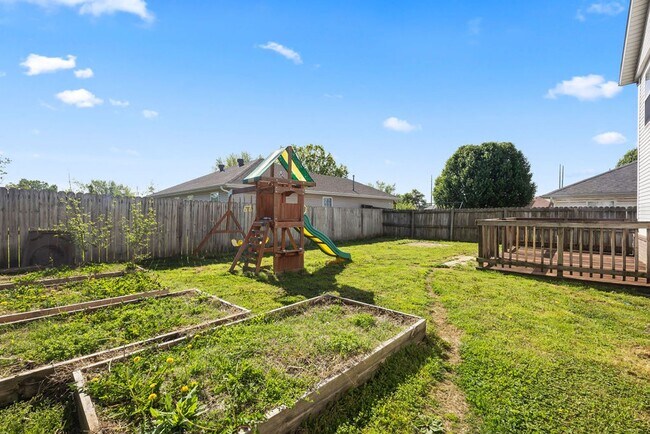 Building Photo - Beautiful 3-bedroom 2.5 bath Home in Bento...