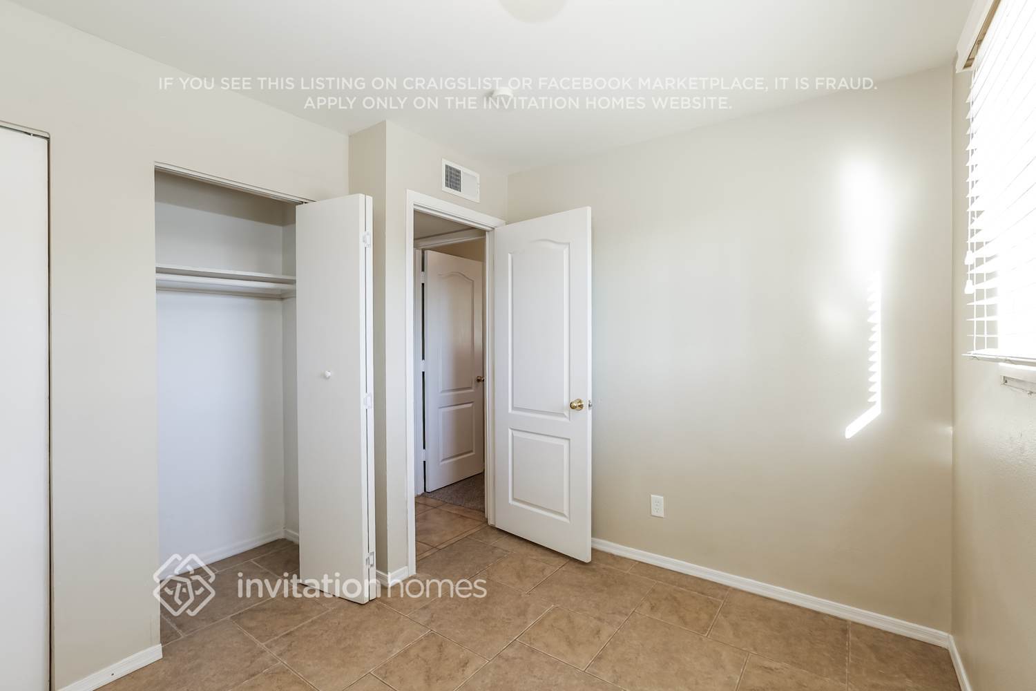 Building Photo - 5302 W Edgemont Ave