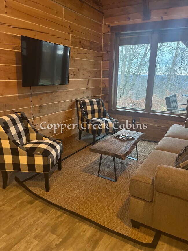 Building Photo - 150 Copper Creek Ln