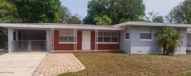 Building Photo - 525 Tarragona Way