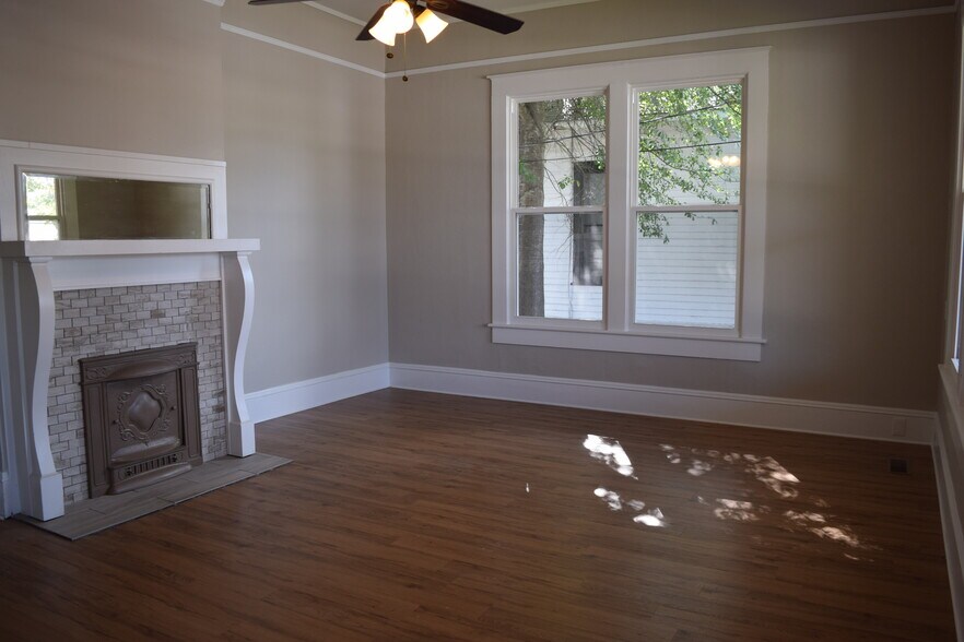 Building Photo - 311 JL Lomax Dr