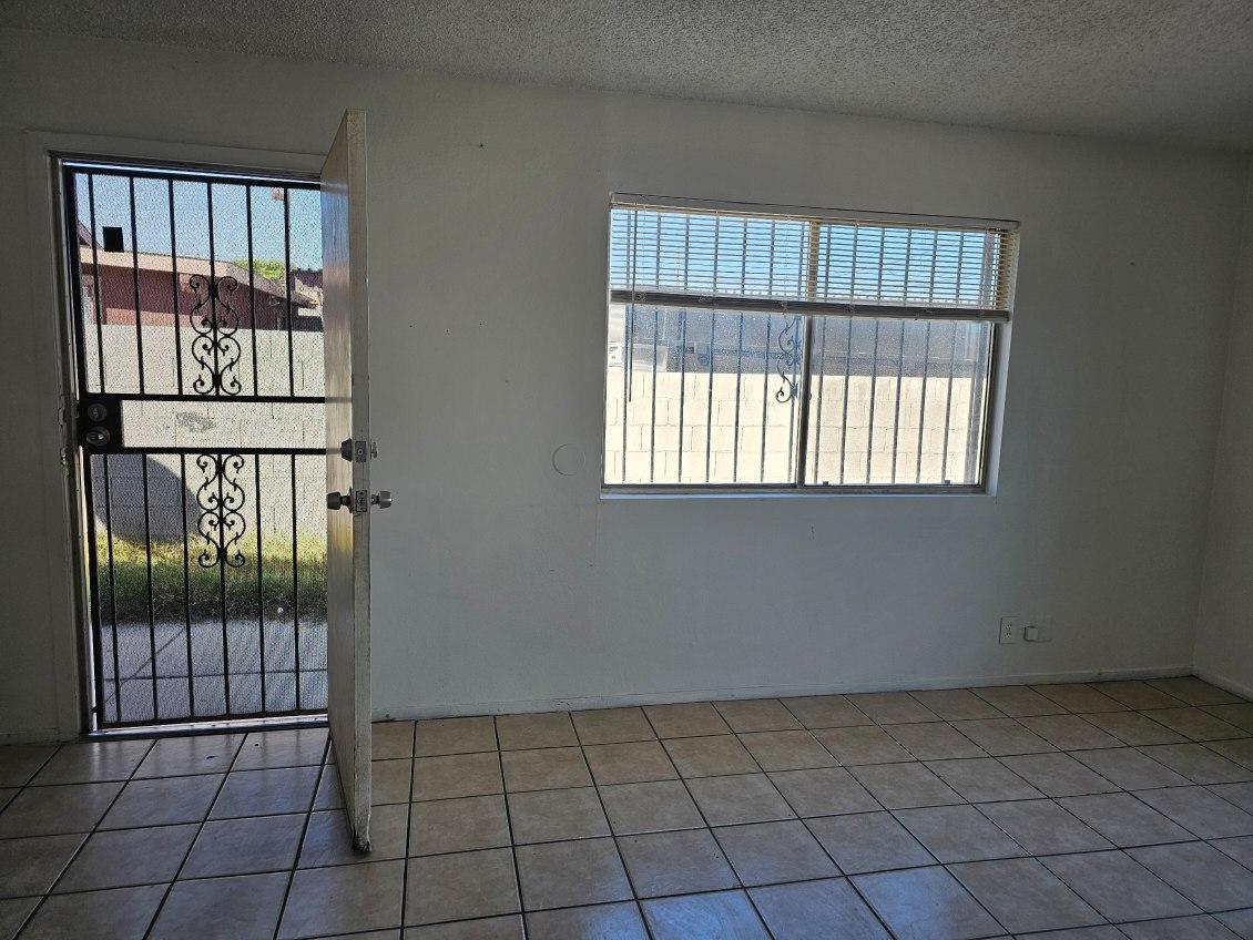 Building Photo - 2428 Statz St