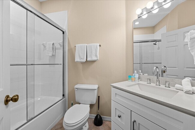Building Photo - 9981 Perfect Dr