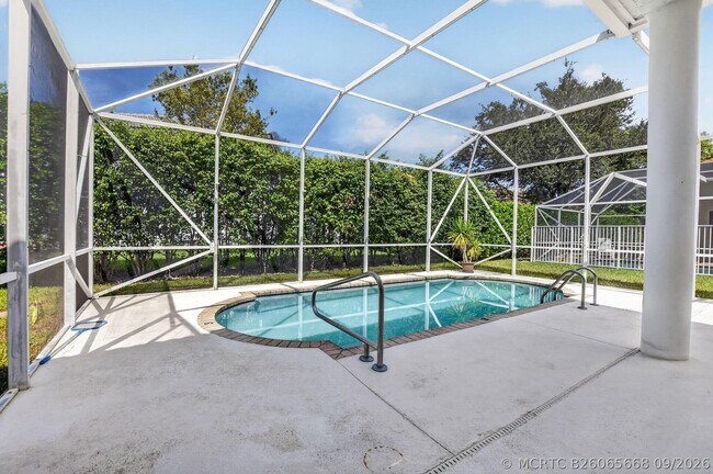 Building Photo - 10031 Lexington Estates Blvd