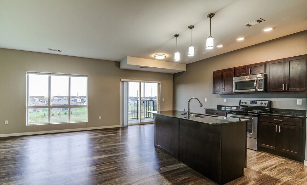 Coulee Ridge 3009 NE 43rd Ave Bismarck ND 58503 Apartment Finder